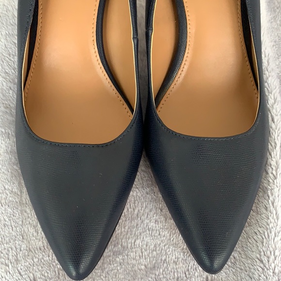 Calvin Klein Pumps - Picture 3 of 6
